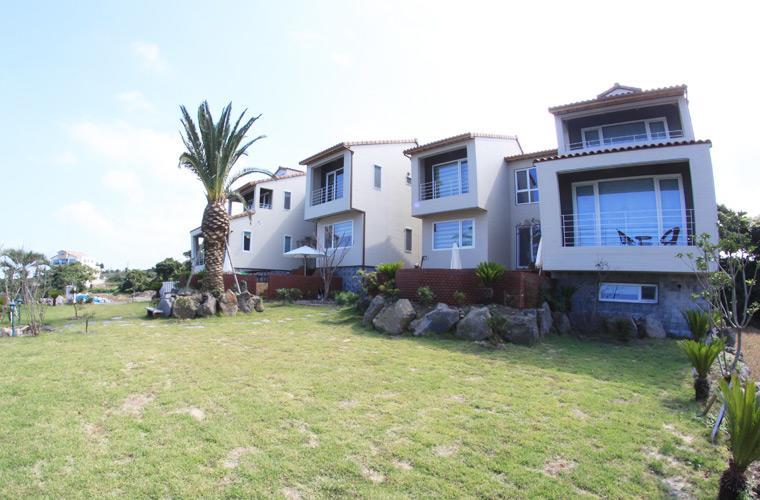Jeju Lake Pension Exterior foto